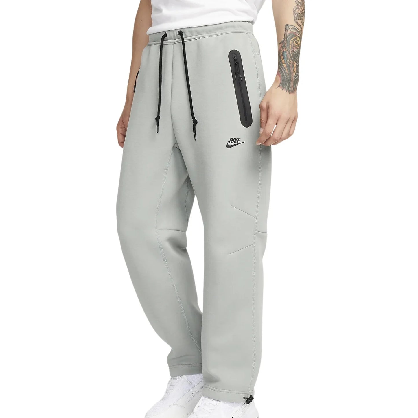 Nike Sportswear Tech Fleece Windrunner & Joggers " Mica Green "