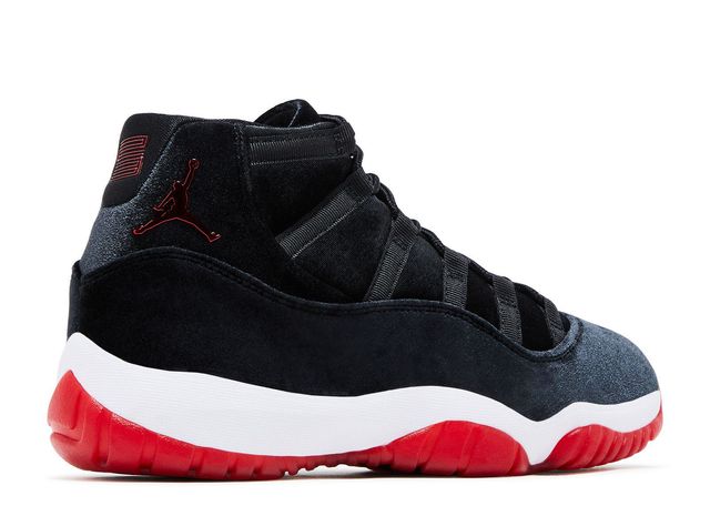 Wmns Jordan 11 Retro " Bred Velvet "