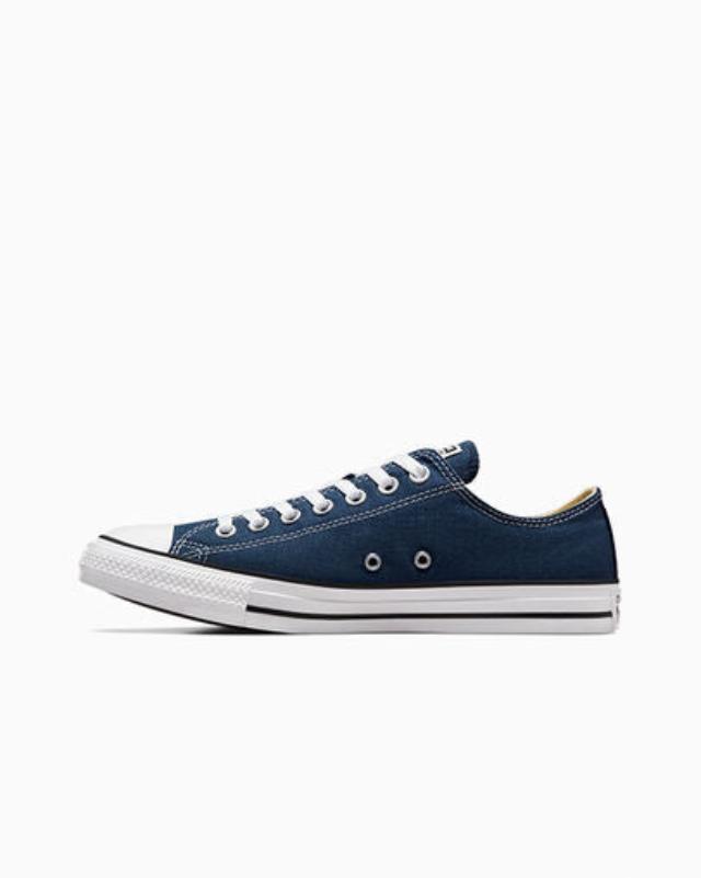 Chuck Taylor All Star Canvas " Navy "