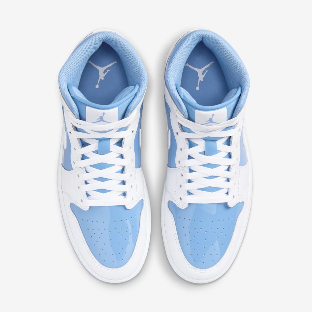 Jordan 1 Mid " Legend Blue "